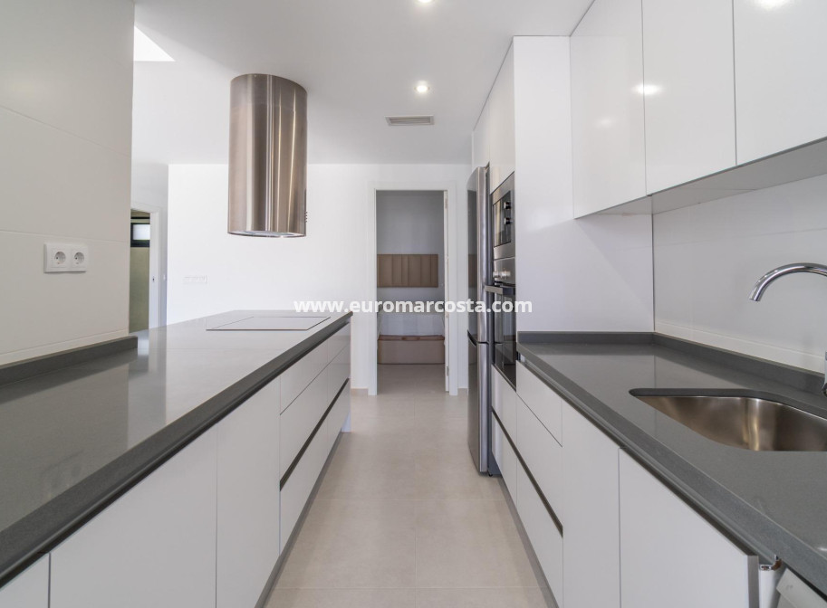 Sale - Apartment / flat - Orihuela Costa