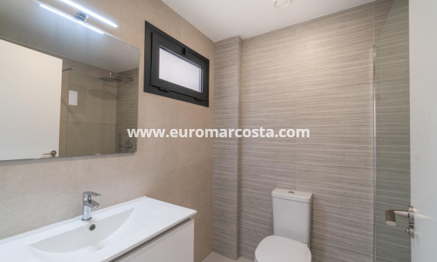 Sale - Apartment / flat - Orihuela Costa