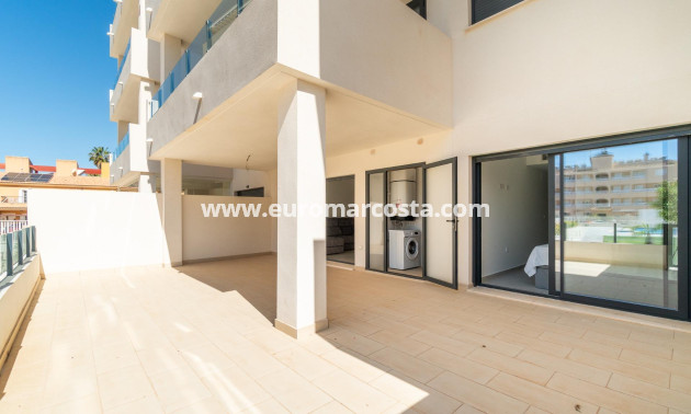 Sale - Apartment / flat - Orihuela Costa