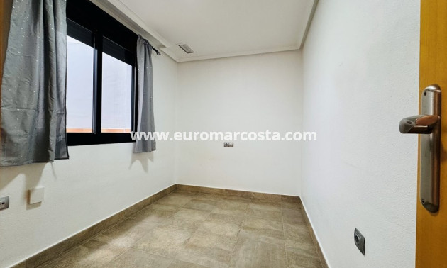 Objekte zum Wiederverkauf - Wohnung - La Mata