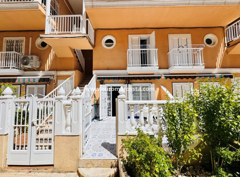 Objekte zum Wiederverkauf - Stadthaus - La Mata