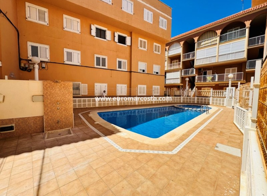 Objekte zum Wiederverkauf - Stadthaus - La Mata