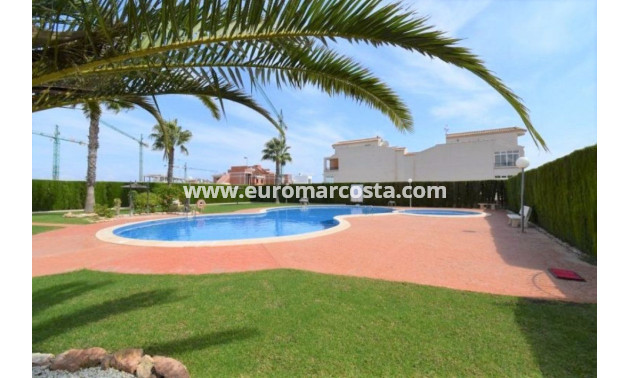 Venta - Apartamento / piso - Orihuela Costa