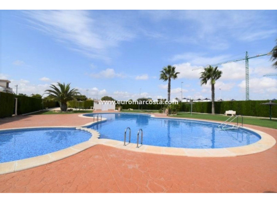 Venta - Apartamento / piso - Orihuela Costa
