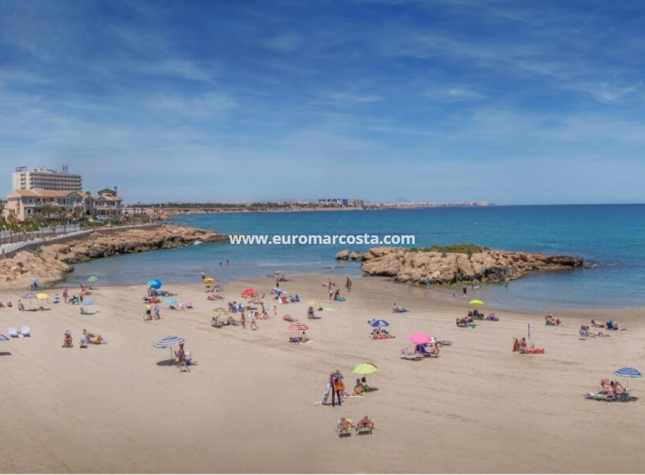 Venta - Apartamento / piso - Orihuela Costa
