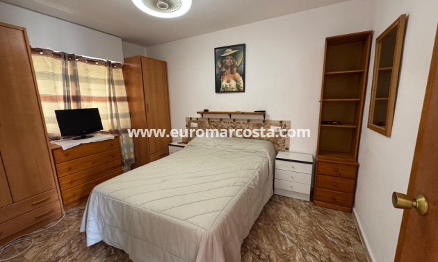 Sale - Apartment / flat - Torrevieja - La Mata