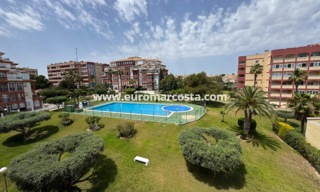 Sale - Apartment / flat - Torrevieja - La Mata