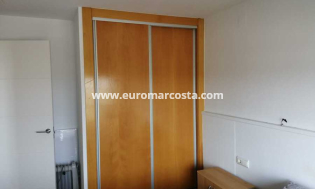 Objekte zum Wiederverkauf - Wohnung - Formentera del Segura