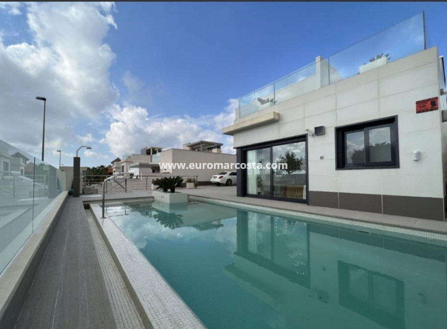 Objekte zum Wiederverkauf - Villa freitstehend - San Miguel de Salinas