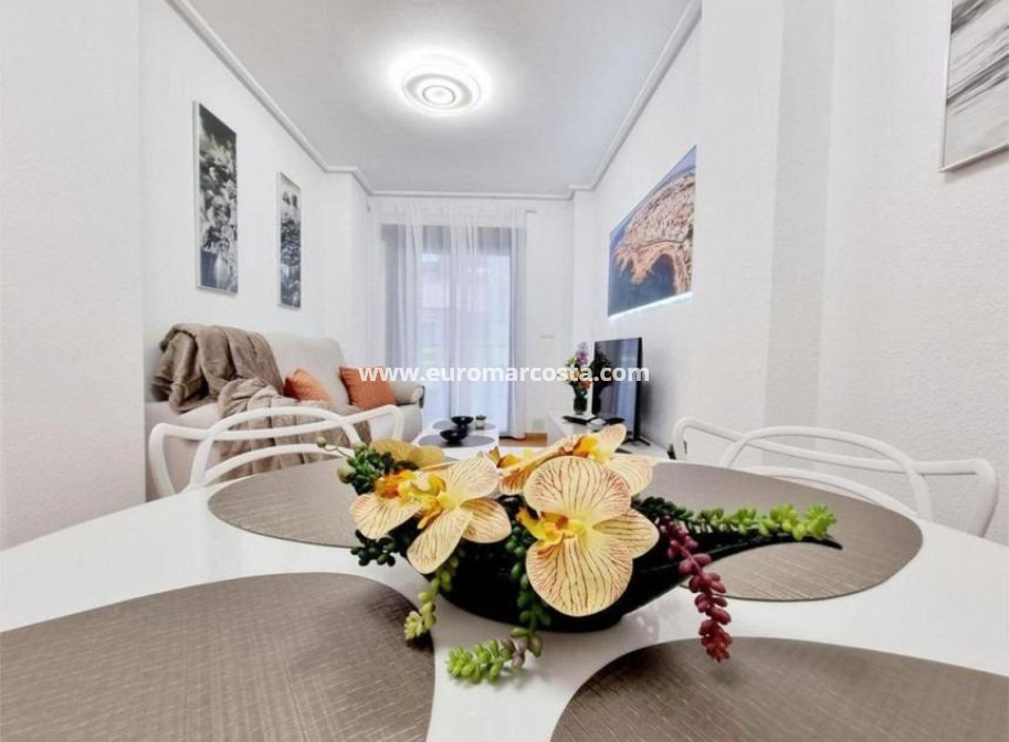 Sale - Apartment / flat - Torrevieja - TORREVIEJA