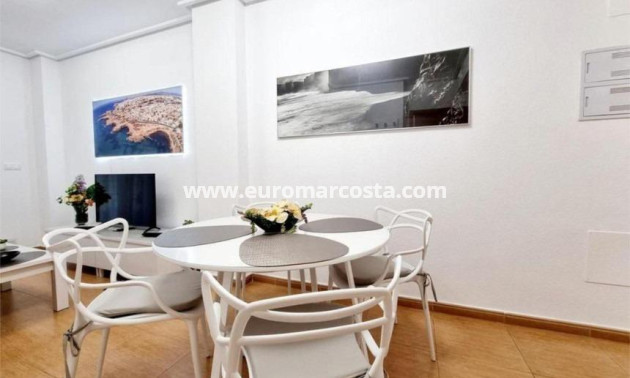 Sale - Apartment / flat - Torrevieja - TORREVIEJA