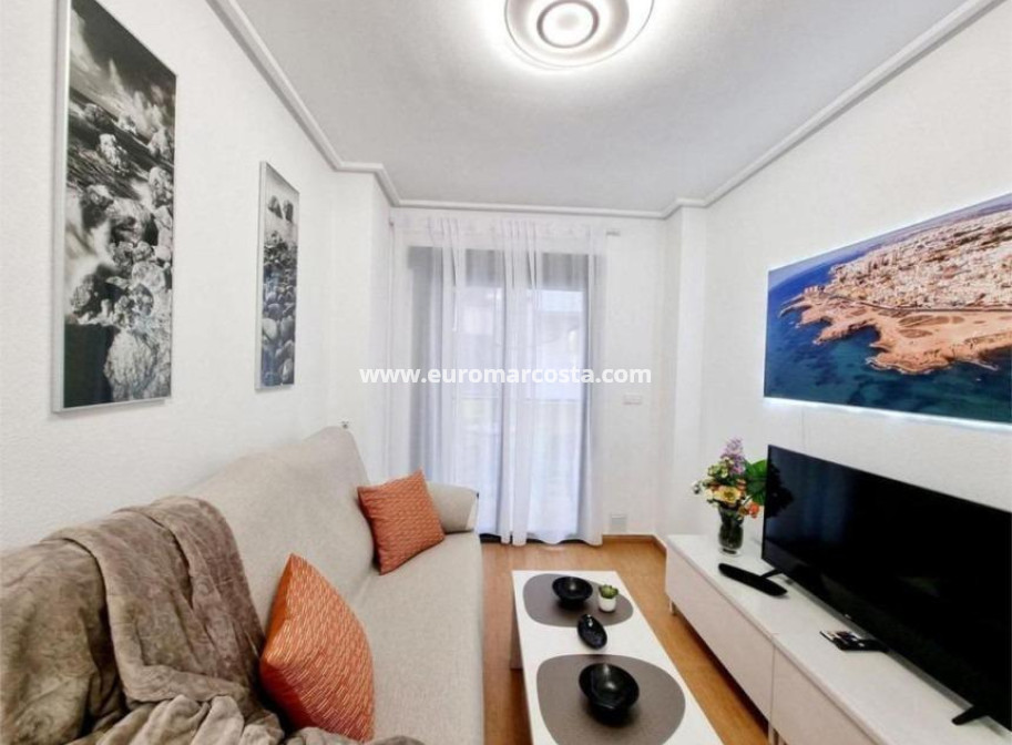 Sale - Apartment / flat - Torrevieja - TORREVIEJA