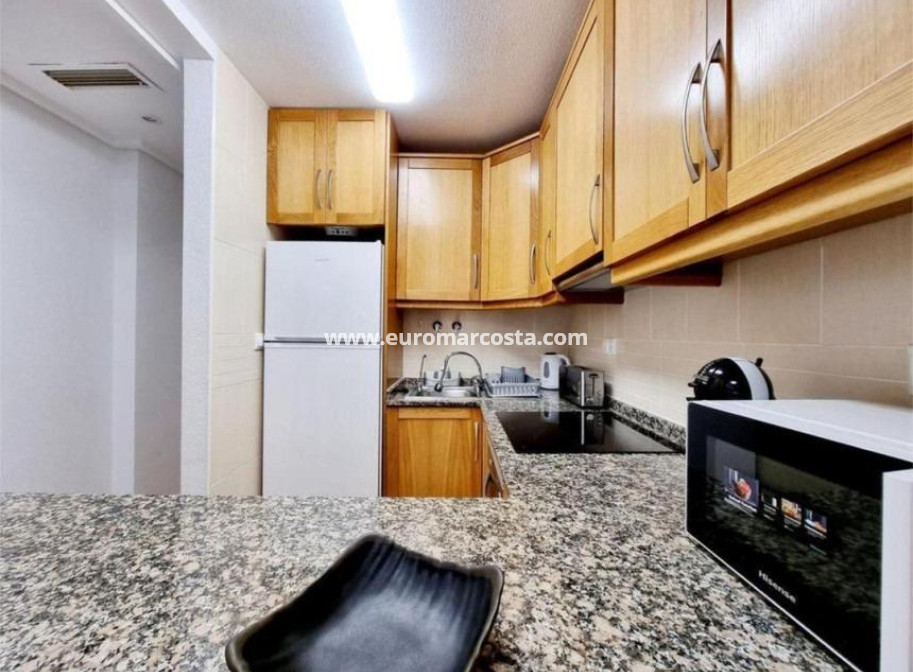 Sale - Apartment / flat - Torrevieja - TORREVIEJA