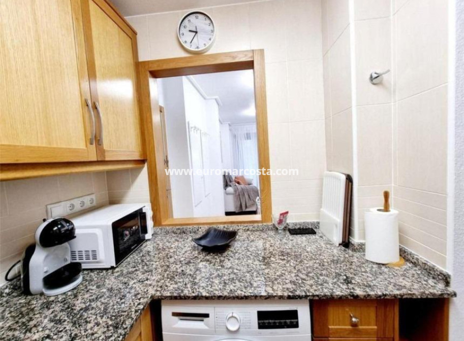 Sale - Apartment / flat - Torrevieja - TORREVIEJA