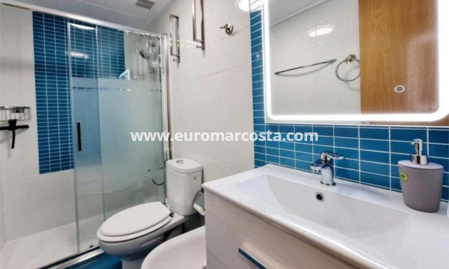 Sale - Apartment / flat - Torrevieja - TORREVIEJA