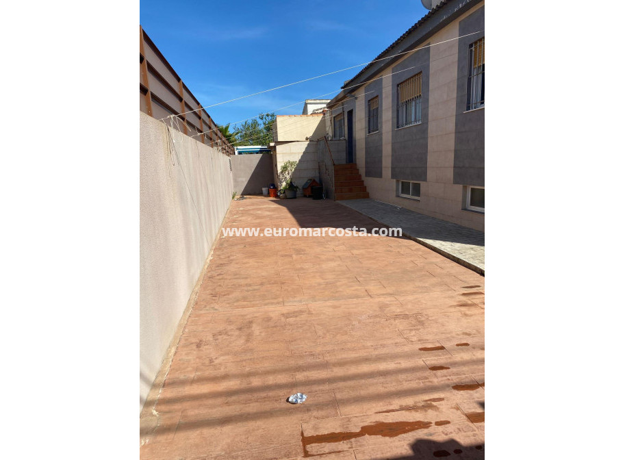 Venta - Villa - Torrevieja - TORREVIEJA