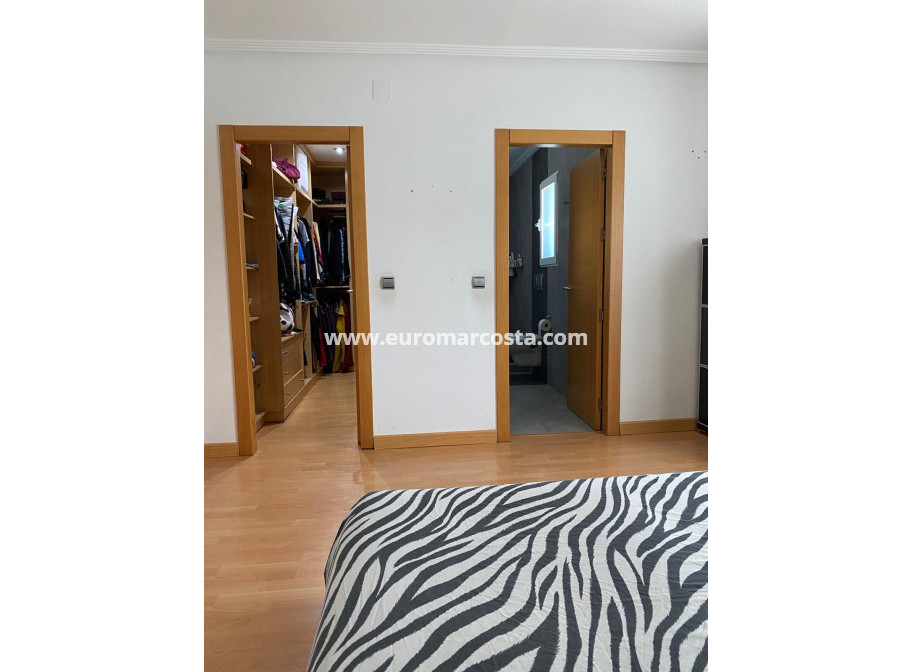 Venta - Villa - Torrevieja - TORREVIEJA