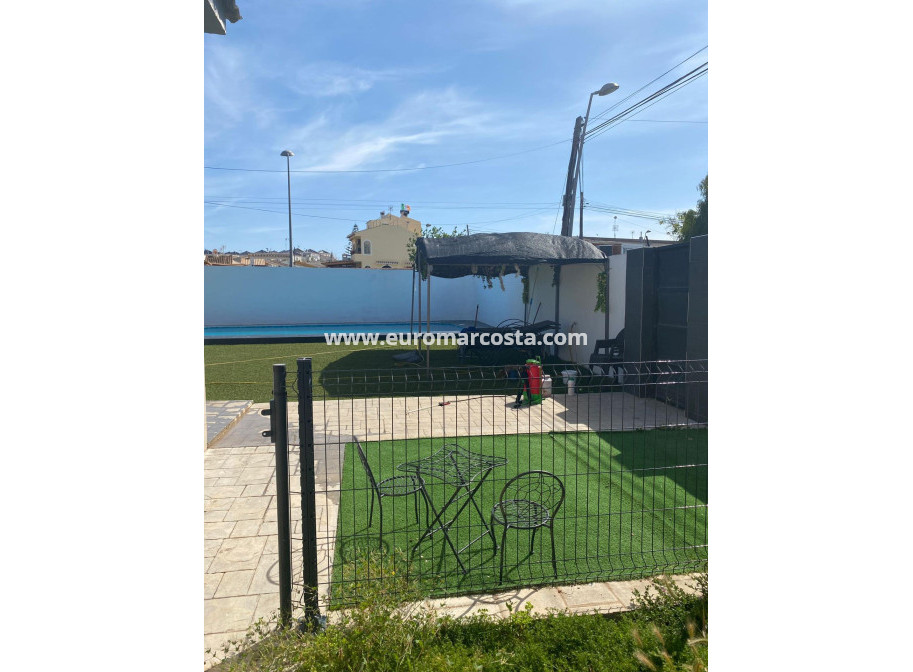 Venta - Villa - Torrevieja - TORREVIEJA