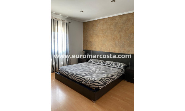 Venta - Villa - Torrevieja - TORREVIEJA
