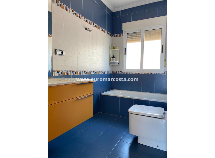 Venta - Villa - Torrevieja - TORREVIEJA