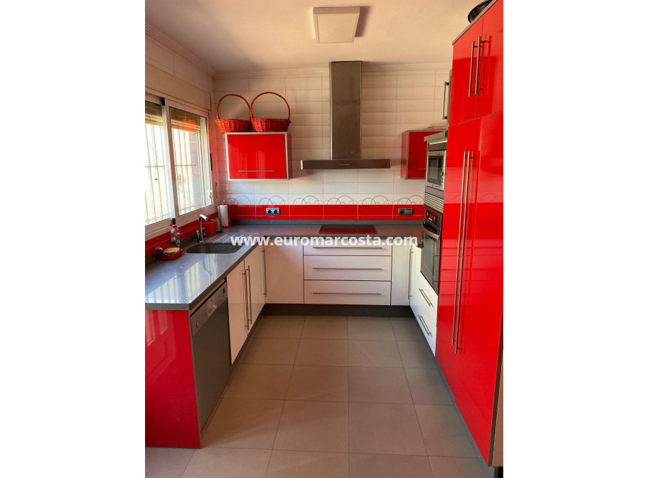 Venta - Villa - Torrevieja - TORREVIEJA
