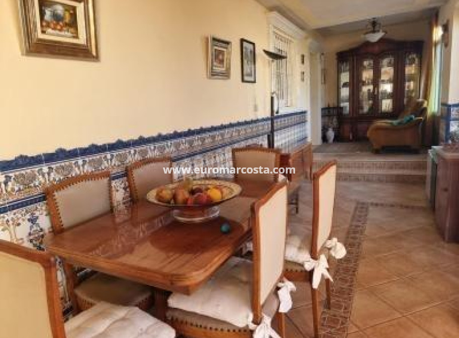 Sale - Villa - Orihuela Costa - TORREVIEJA