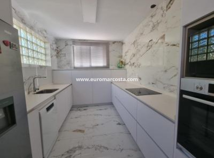 Sale - Villa - Orihuela Costa - TORREVIEJA