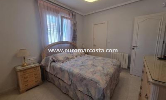 Sale - Villa - Orihuela Costa - TORREVIEJA