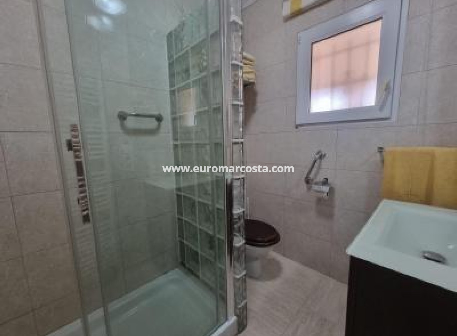 Sale - Villa - Orihuela Costa - TORREVIEJA