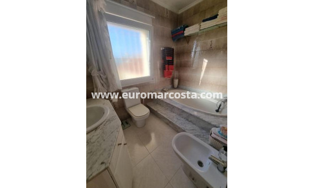 Sale - Villa - Orihuela Costa - TORREVIEJA