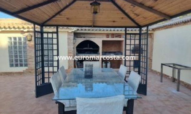 Sale - Villa - Orihuela Costa - TORREVIEJA