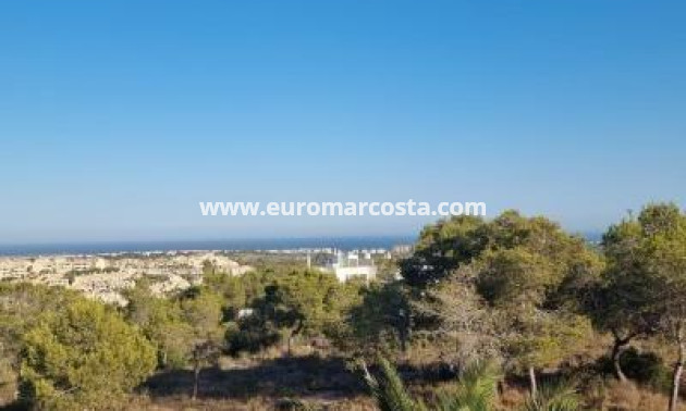 Sale - Villa - Orihuela Costa - TORREVIEJA