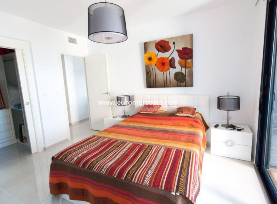 Objekte zum Wiederverkauf - Wohnung - Torrevieja - Orihuela Costa