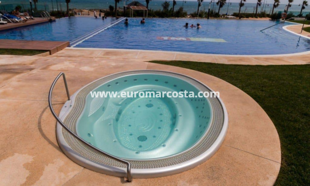 Objekte zum Wiederverkauf - Wohnung - Torrevieja - Orihuela Costa