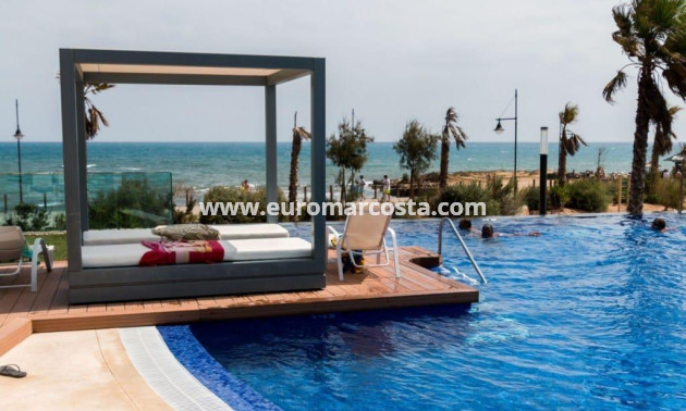 Objekte zum Wiederverkauf - Wohnung - Torrevieja - Orihuela Costa