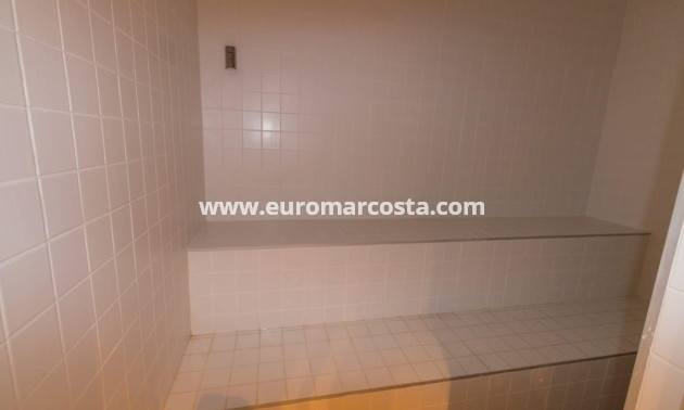 Objekte zum Wiederverkauf - Wohnung - Torrevieja - Orihuela Costa
