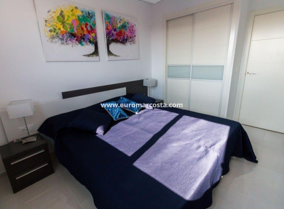 Objekte zum Wiederverkauf - Wohnung - Torrevieja - Orihuela Costa