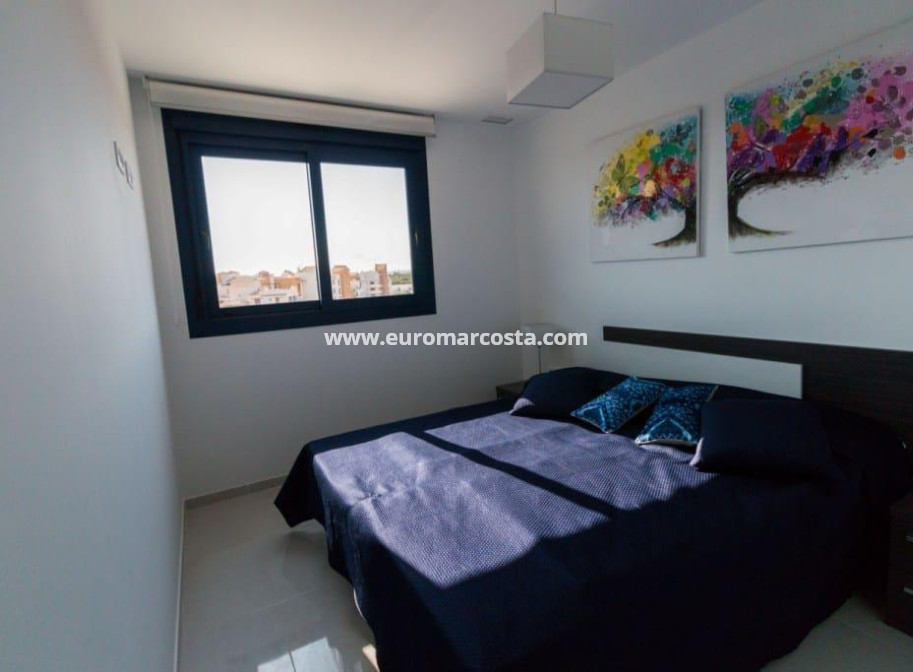Objekte zum Wiederverkauf - Wohnung - Torrevieja - Orihuela Costa
