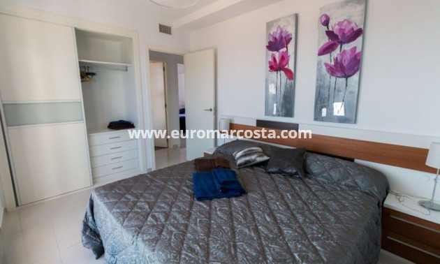 Objekte zum Wiederverkauf - Wohnung - Torrevieja - Orihuela Costa