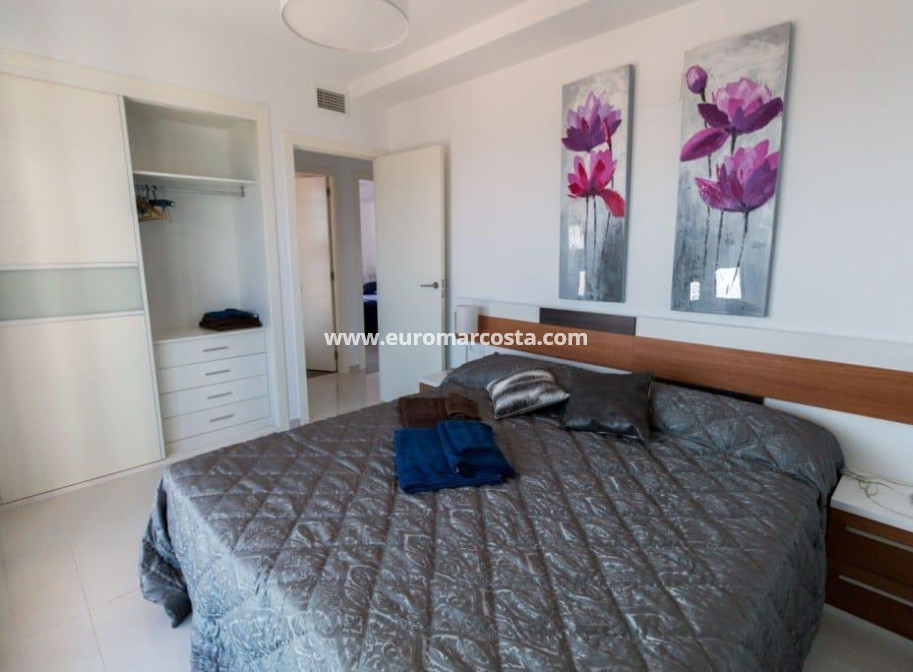 Objekte zum Wiederverkauf - Wohnung - Torrevieja - Orihuela Costa