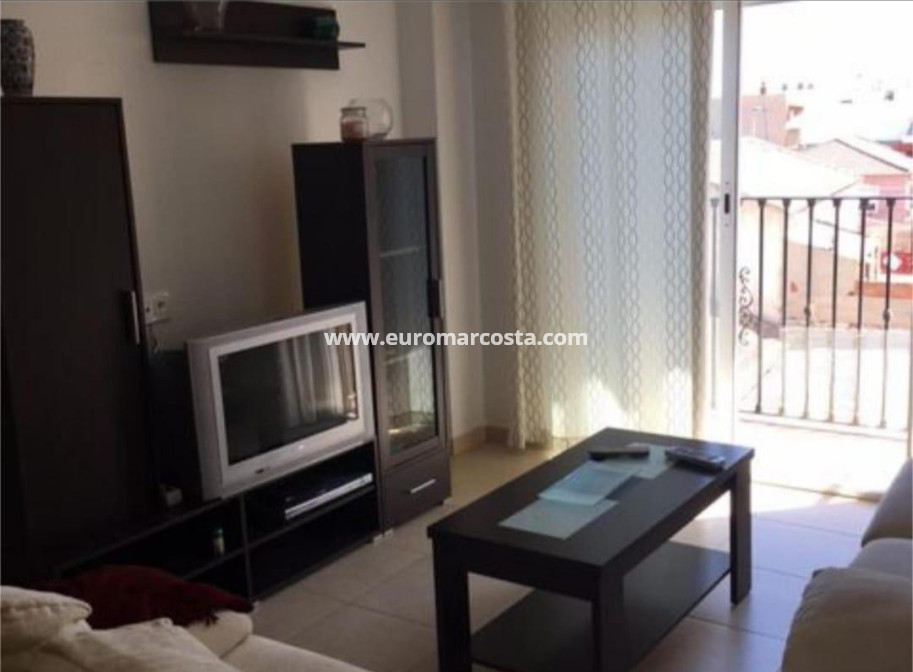 Sale - Apartment / flat - Algorfa
