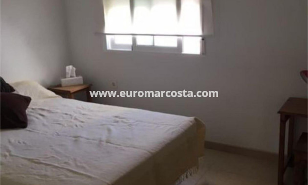 Sale - Apartment / flat - Algorfa