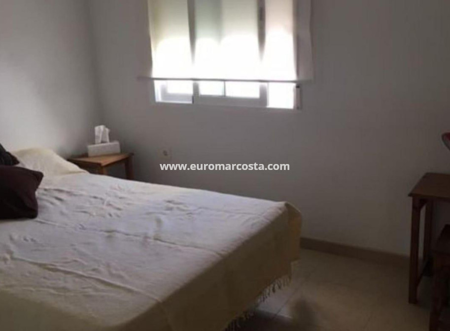 Sale - Apartment / flat - Algorfa