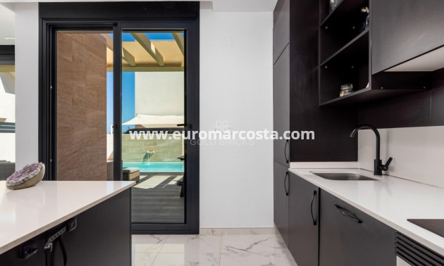Venta - Villa - Los Montesinos - La herrada