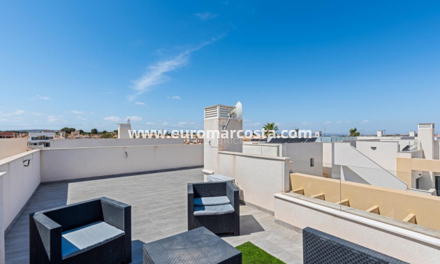 Venta - Villa - Los Montesinos - La herrada