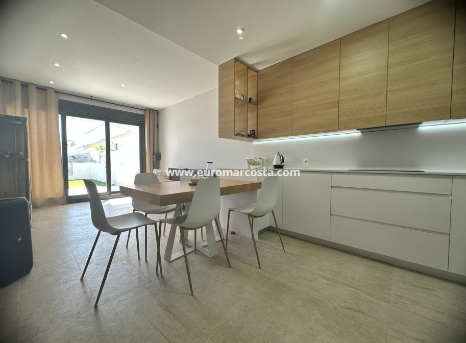 Objekte zum Wiederverkauf - Bungalow - Finestrat - Finestrat Urbanizaciones