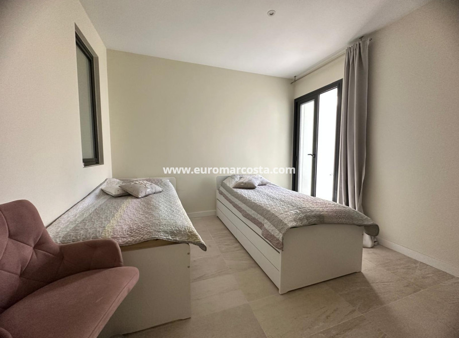 Objekte zum Wiederverkauf - Bungalow - Finestrat - Finestrat Urbanizaciones