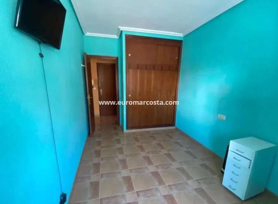 Venta - Apartamento / piso - Torrevieja - TORREVIEJA