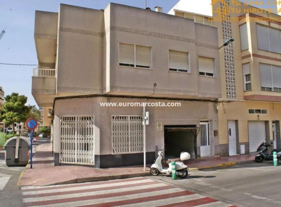 Venta - Apartamento / piso - Torrevieja - TORREVIEJA