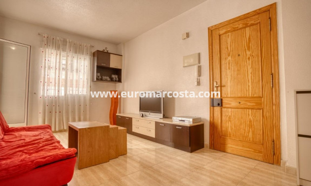 Objekte zum Wiederverkauf - Wohnung - Torrevieja - TORREVIEJA